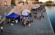 Olomoučtí studenti zahájí semestr na náplavce. Akce nabídne hudbu, divadlo i silent disco