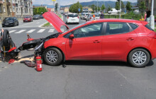 Vjel do křižovatky na červenou. Druhý řidič skončil se zraněním ve FNOL