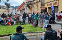 Kaliméra z Jeseníku: Na Starém autobusáku se slavilo. Lidé si připomněli řecké předky