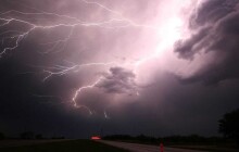 S vysokými teplotami míří do kraje i bouřky. Čekejte přívalové deště