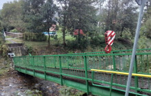 Do Jeseníku míří humanitární pomoc, hasiči bourají mosty. V Mírově pomáhali vězni