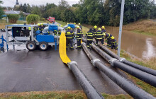 FOTOREPORT: Do Olomouce míří dvacetiletá voda. Sever je odříznutý od zbytku kraje