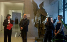 Restaurátoři na Slovanu restaurují sochy ze Sloupu Nejsvětější Trojice