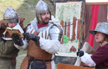 SOUTĚŽ: Plumlov zve na šermířský jarmark. Odpovězte na otázku a vyhrajte rodinný vstup