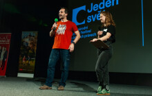 Péče o krajinu se hodně zlepšuje, říká Evžen Tošenovský. Mluvil i o filmu z festivalu