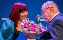 Učitelem roku se chlubí Prostějov. V anketě zvítězila zdravotní sestřička