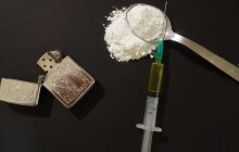 Policie zakročila proti dvojici z Jesenicka, která operovala s drogami