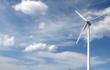 Chystají stavbu větrných elektráren na Olomoucku. Zástupci samospráv podepisují smlouvy