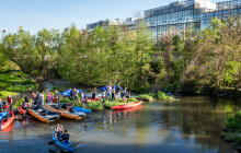 Olomoučtí vodáci uklízeli Mlýnský potok