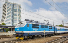 Nákup jízdenky na vlak, autobus i MHD na jednom místě. České dráhy rozšiřují aplikaci