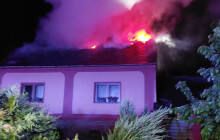 Požár bez zranění. Na Šumpersku hořel dům