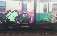 Neznámý vandal posprejoval odstavený vlak v Přerově