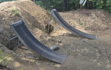 Šumperk má nový dirtpark. Trasy na Kotli lákají zkušené jezdce i pokročilé bikery