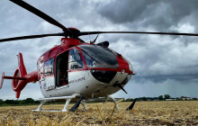 Muž se topil v Moravě. Letěl pro něj vrtulník