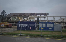 Zažila listopad 1989 i sportovní události. Univerzita rekonstruuje halu