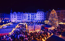 Za hluk a davy lidí stromek zdarma. Pořadatelé trhů děkují za trpělivost