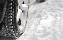 Silnice v Olomouckém kraji jsou s opatrností sjízdné, odpoledne má znovu sněžit