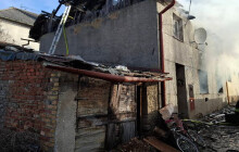 Uvnitř je uvězněná osoba, ohlašovali požár na Prostějovsku. Žena zemřela