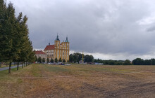 Poutní místo po vraždě faráře trhá rekordy. Na obnovu přispívají lidé