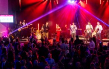 Kroměříž ožije slovenskou energií: čtvrtý ročník Kroměřížského plesu láká na No Name