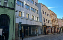 Kdysi Baťa, dnes prázdno. Teď má dům na Riegrově nové ambice