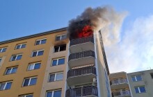 V Prostějově hořel panelák