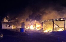 Hasiči zasahovali při požáru domu a stodoly