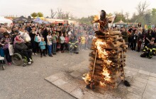 Pálení čarodějnic 2026: Kde všude se budou letos slétávat?