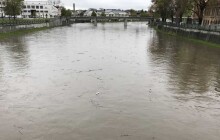 Hladina Bečvy stoupá. V Teplicích platí první povodňový stupeň