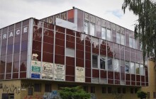 Anketa: Legendární budova Disco Envelopa. Jak na ni a na akce vzpomínají místní?