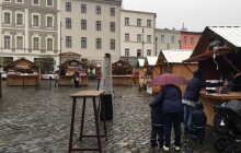 Zákaz vánočních trhů zaskočil prodejce, někteří neskrývají slzy v očích