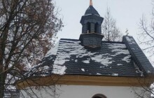 Hejčínská kaple má novu střechu podle historické fotografie. Jak kaple vypadala v minulosti?