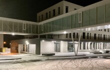 Přirozenější a pohodlnější porody. Nemocnice ve Šternberku pořídila nový gauč