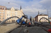 Tramvaje a auta se po Rejnokovi projedou v létě