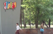 Kočky na zdech i graffiti na stěnách, nová výstava mapuje třicet let street artu v Olomouci