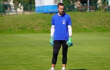 Fotbalistům Olomouce se zranila brankářská jednička, klub přivedl náhradu