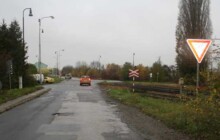 Řidič srazil cyklistu a z místa nehody ujel. Viníka teď hledá policie