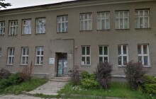 Komise chce svrhnout předsedu, ten rezignaci odmítá. Situaci musí řešit primátor