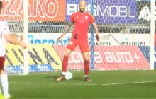 VIDEO: Macíkova hrubka za tři body. Sigma nezvládla zápas proti Pardubicím
