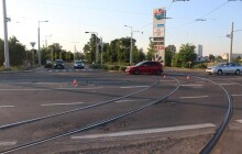 Dopravní policie hledá svědky nehody dvou osobních aut blízko Šantovky