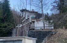 Highlighty týdne: Opravená kaple, kvetoucí sad a demolice vojtěchovské ozdravovny