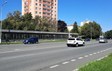 Průtah Olomoucí získá nová značení. Silničáři je vymění přes noc