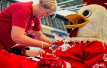 Darování krve v Plecharéně a na Andrově stadionu. Pro fanoušky je připravený i program