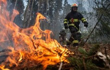 Meteorologové varují před vysokými teplotami a rizikem vzniku požárů