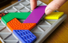 Skládačka pomáhá nevidomým. Vyrobili ji na univerzitě