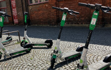 Řidič elektrokoloběžky nadýchal 1,75 promile. Případů přibývá