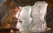 Prohlídku jeskyní doplní výstava sklářů. Letní prohlídky ozvláštní už poosmé