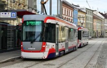 Doprovod dítěte do tří let už může jezdit v olomouckém MHD zcela zdarma