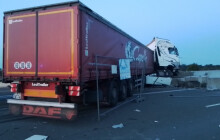 Na D35 havaroval kamion. Už projedete