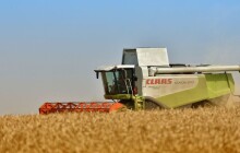 Z většiny mají sklizeno. Zemědělci v kraji se potýkají i s následky bouřek